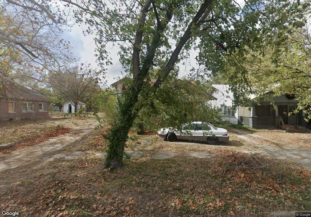 1114 N Alabama Ave, Okmulgee, OK 74447 - photo 1