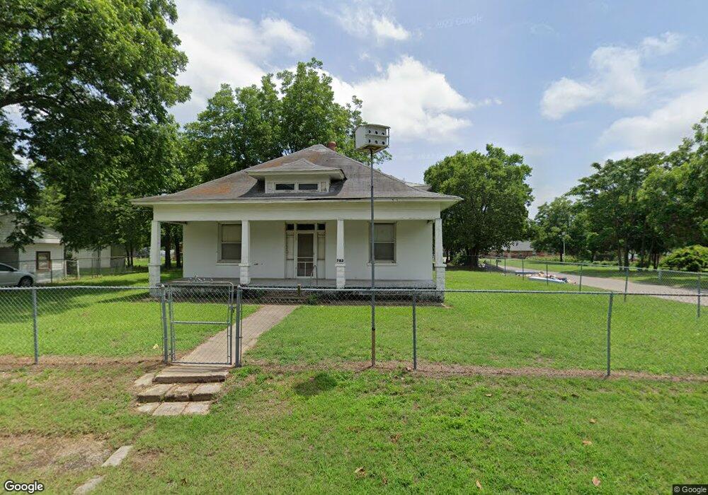 702 6th Ave SE, Ardmore, OK 73401 - photo 1