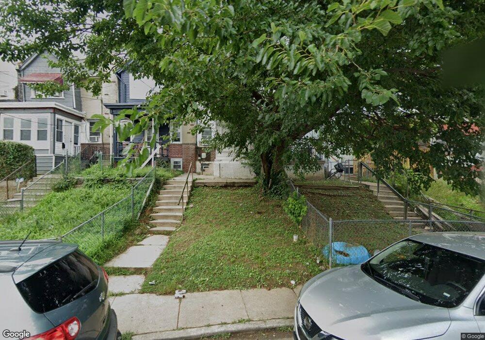 7149 Clover Ln, Upper Darby, PA 19082 - photo 1