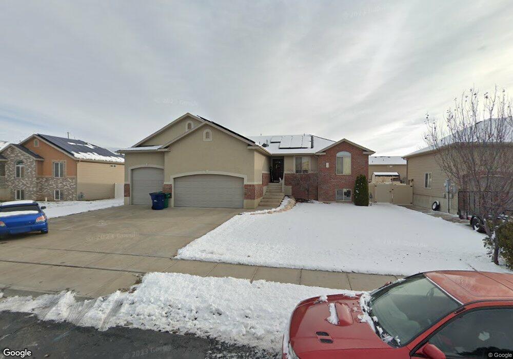 5344 S 4425 W, Hooper, UT 84315 - photo 1