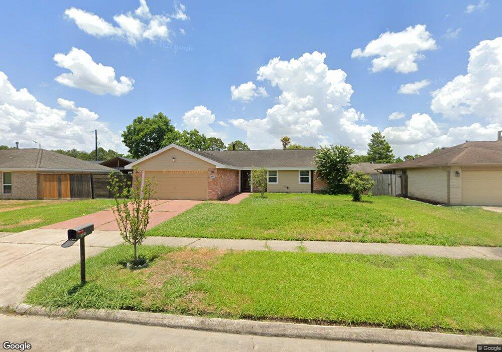 8407 Gulf Spring Ln, Houston, TX 77075 - photo 1