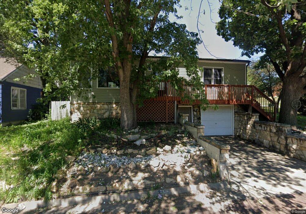 906 2nd Ave, Concordia, KS 66901 - photo 1