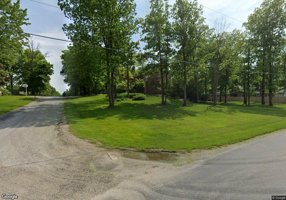 2466 N Oak Dr, Bluffton, IN 46714 - photo 1