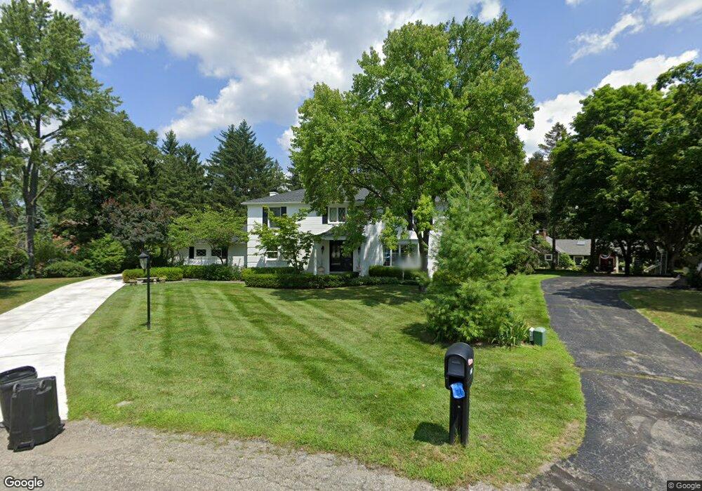 7449 Wellbourne Ct, Bloomfield Hills, MI 48301 - photo 1