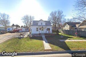 406 E 2nd St, Platte, SD 57369