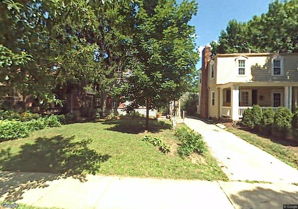 784 S Cassingham Rd, Columbus, OH 43209 - photo 1