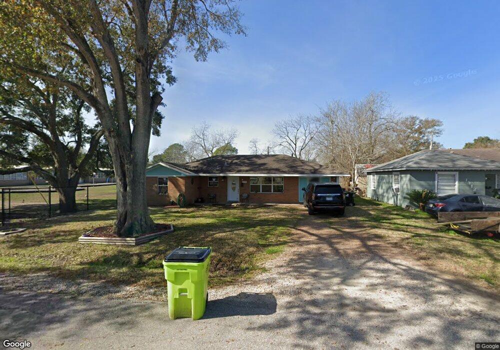 1316 James St, Rosenberg, TX 77471 - photo 1