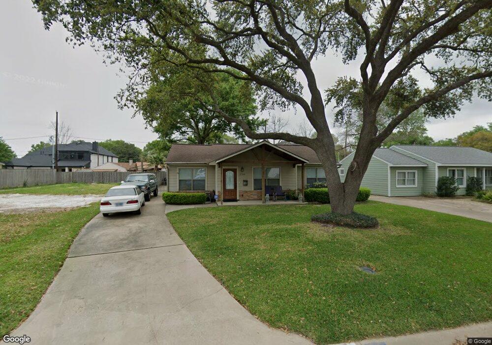 1710 Wakefield Dr, Houston, TX 77018 - photo 1