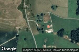 1366 Mount Moriah Rd, Summer Shade, KY 42166