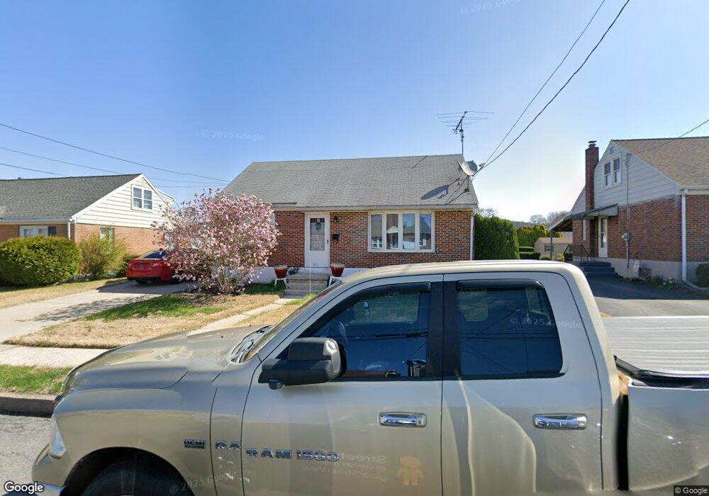 3131 Noble St, Reading, PA 19605 - photo 1