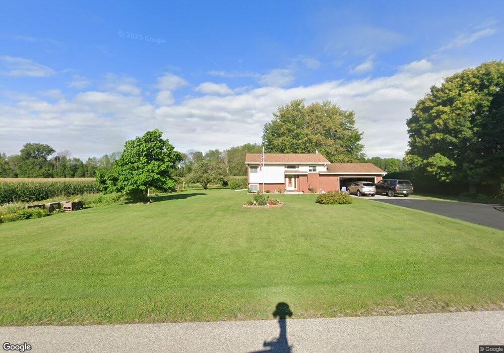 N5895 Bagley Rd, Marinette, WI 54143 - photo 1