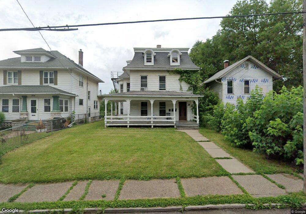 1308 Farnam St unit 3, Davenport, IA 52803 - photo 1