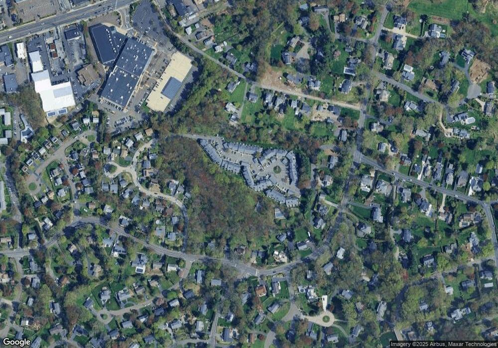 61 Strathmore Ln, Westport, CT 06880 - photo 1