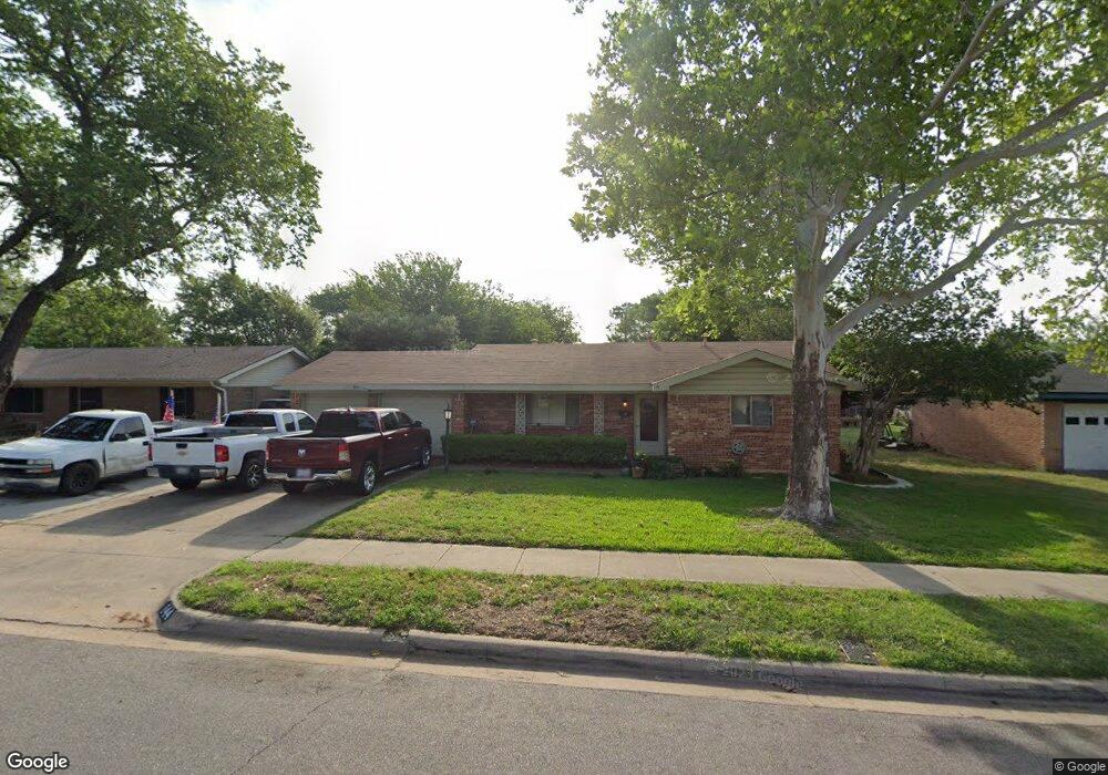 844 Russell Ln, Bedford, TX 76022 - photo 1