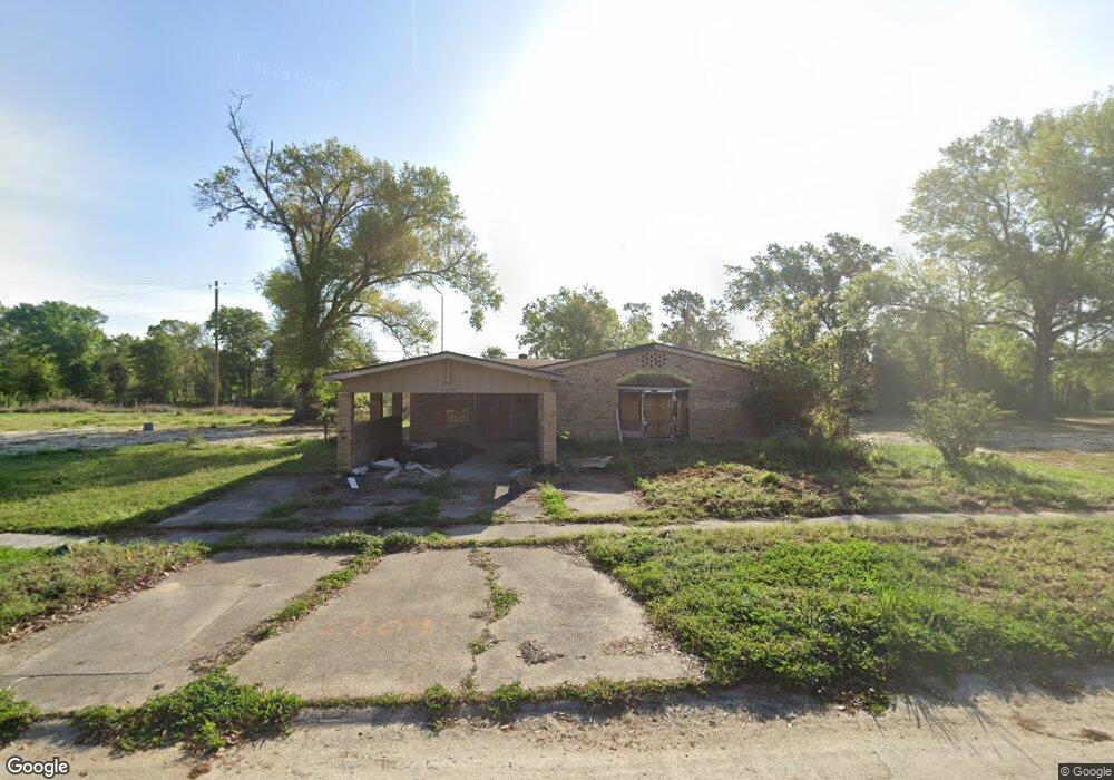 2609 E General Wainwright Dr, Lake Charles, LA 70615 - photo 1