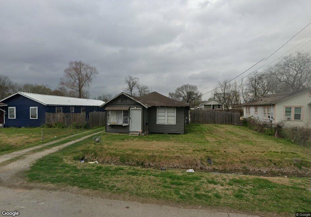 820 Granville Dr, Houston, TX 77091 - photo 1