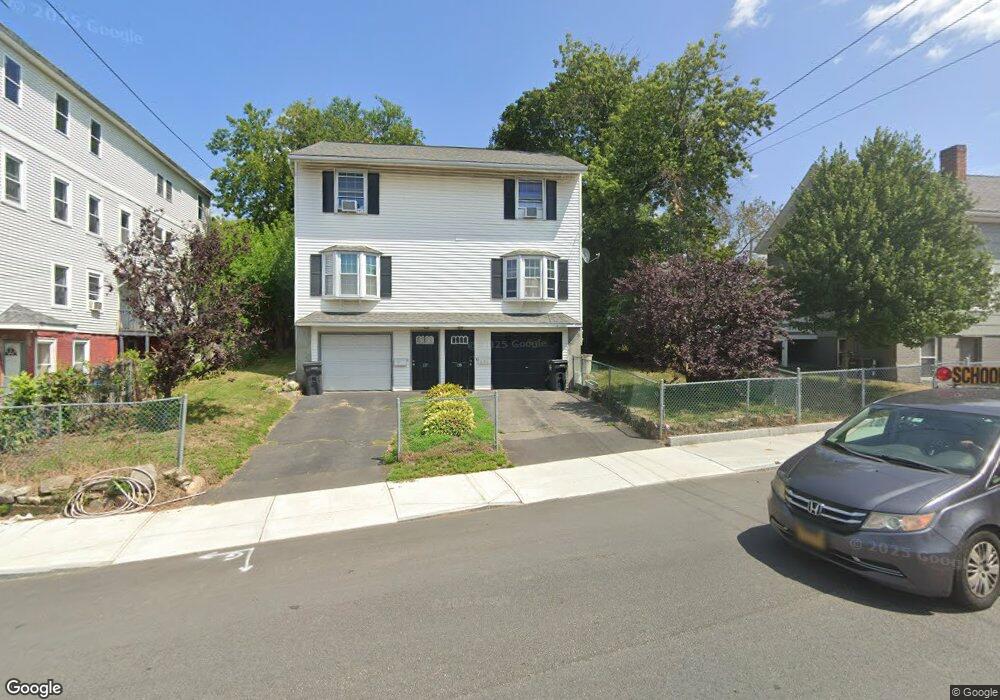 135 Primrose St, Haverhill, MA 01830 - photo 1