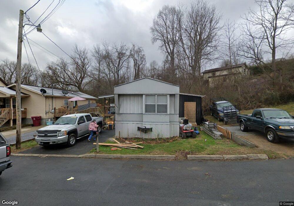 1706 Daytona Ct, Johnson City, TN 37601 - photo 1