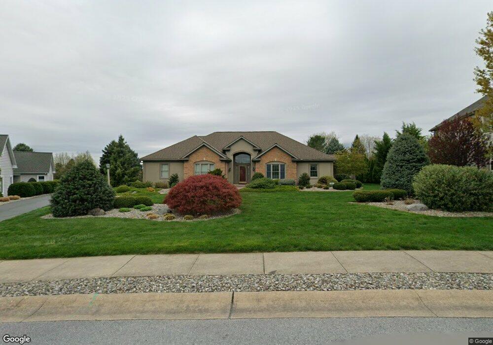 145 W Willow Ridge, New Holland, PA 17557 - photo 1