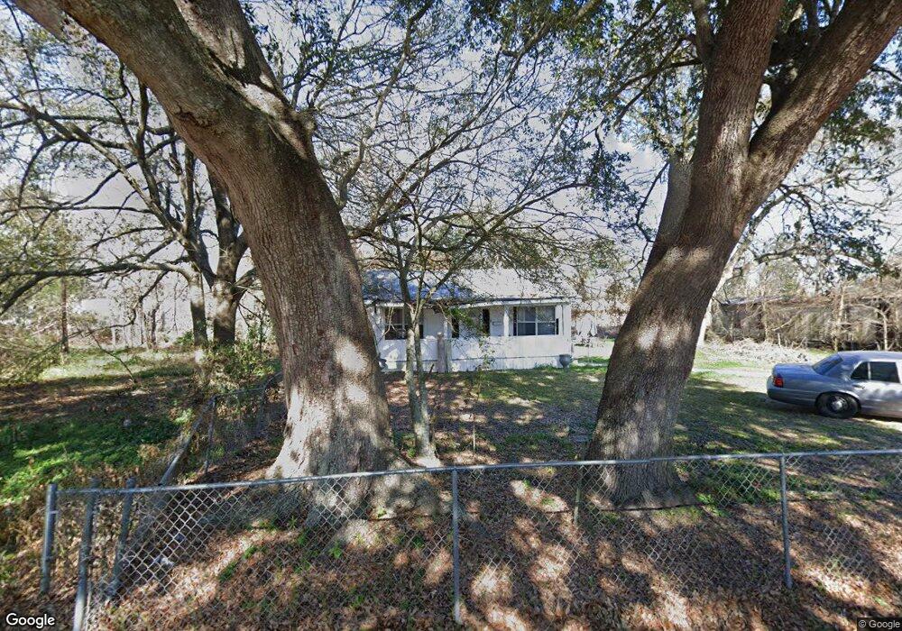 611 Lafayette St, New Iberia, LA 70560 - photo 1