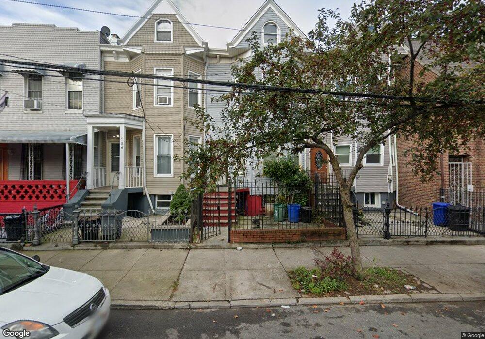 152 Jerome St, Brooklyn, NY 11207 - photo 1