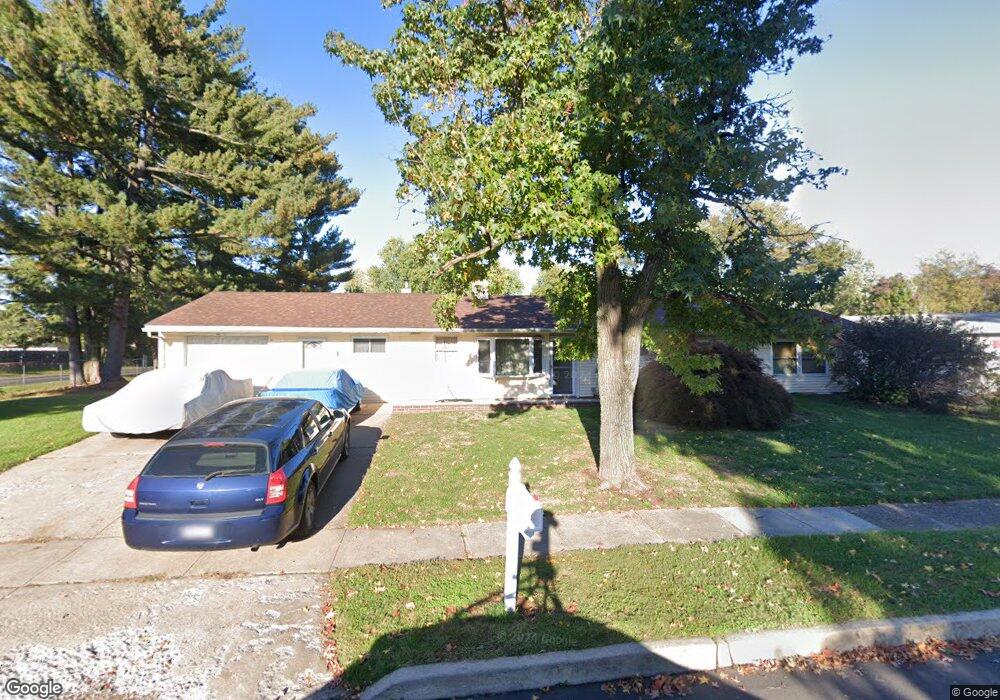 1 Yellowood Dr, Levittown, PA 19057 - photo 1