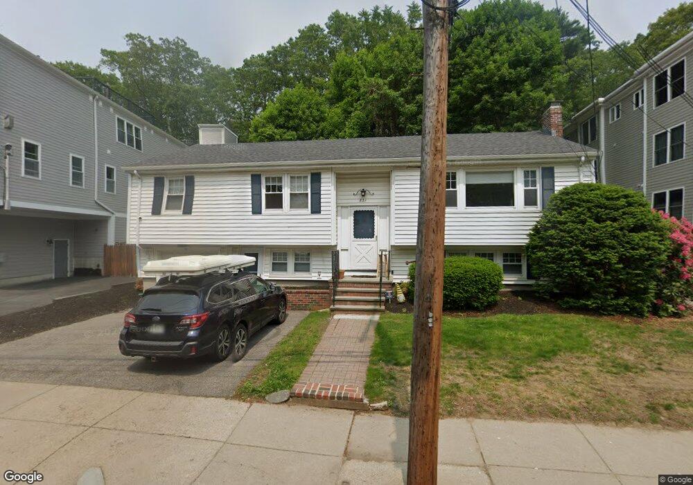 831 Lagrange St, West Roxbury, MA 02132 - photo 1