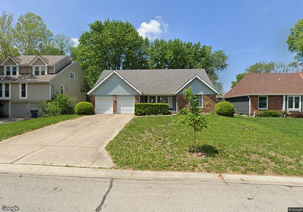 10580 Noland Rd, Lenexa, KS 66215 - photo 1