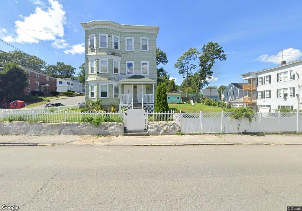 525 S Union St unit 527, Lawrence, MA 01843 - photo 1