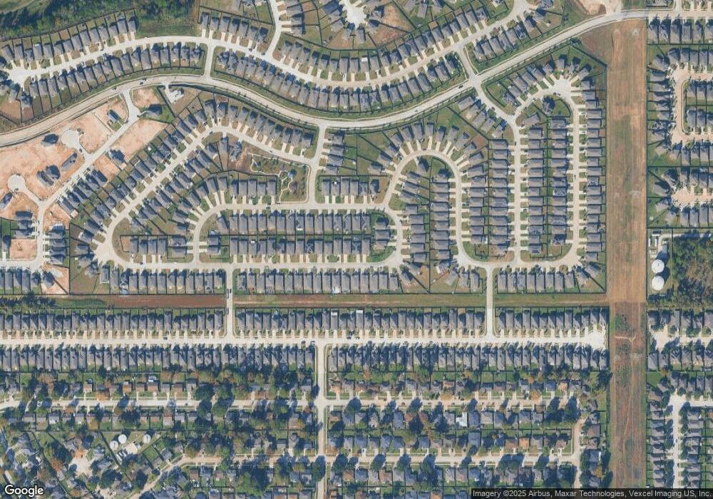 10927 Spring Brook Pass Dr, Humble, TX 77396 - photo 1