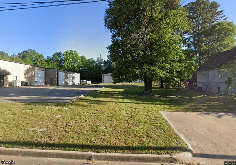 2102 Brandon Dr, Tyler, TX 75703 - photo 1