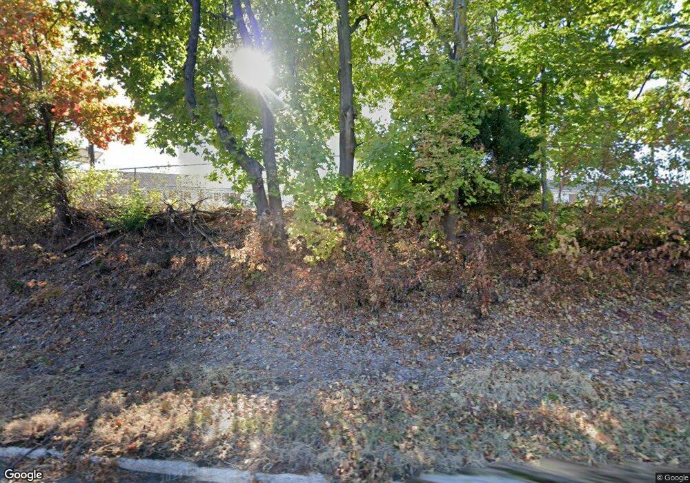 565 Grove St unit C12, Clifton, NJ 07013 - photo 1