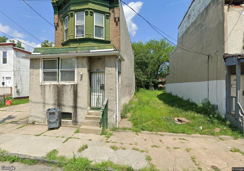735 Walnut St, Camden, NJ 08103 - photo 1