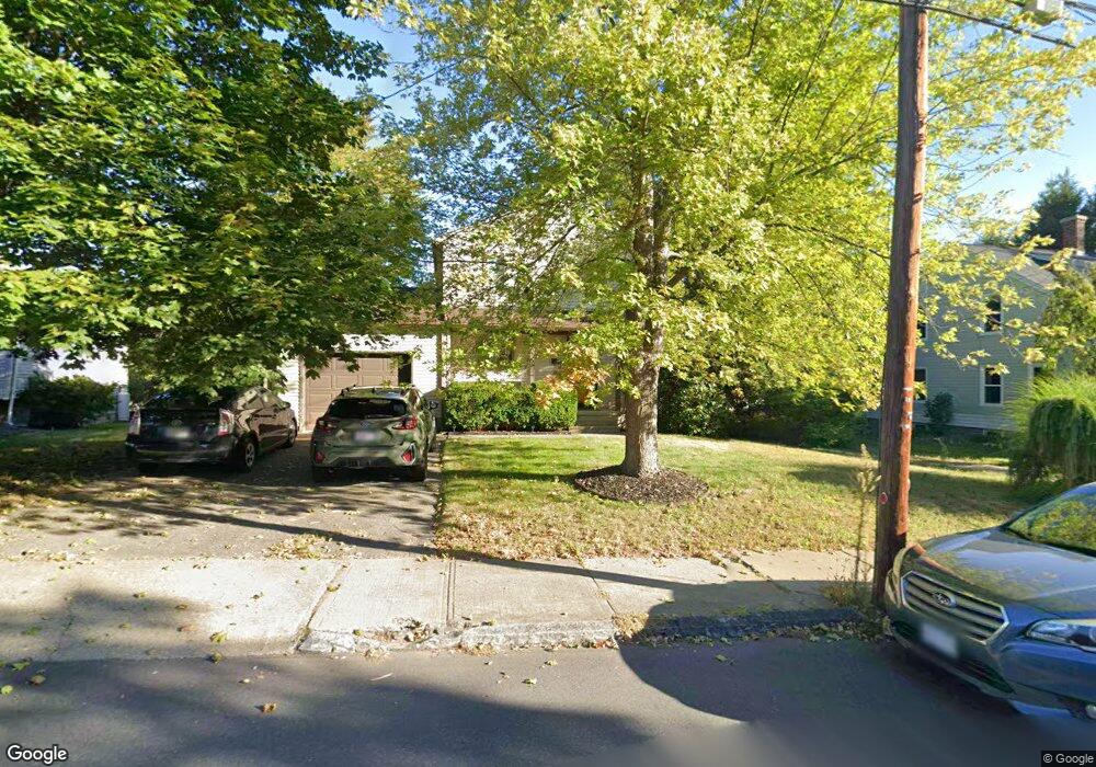 17 Garfield Ave, Easthampton, MA 01027 - photo 1