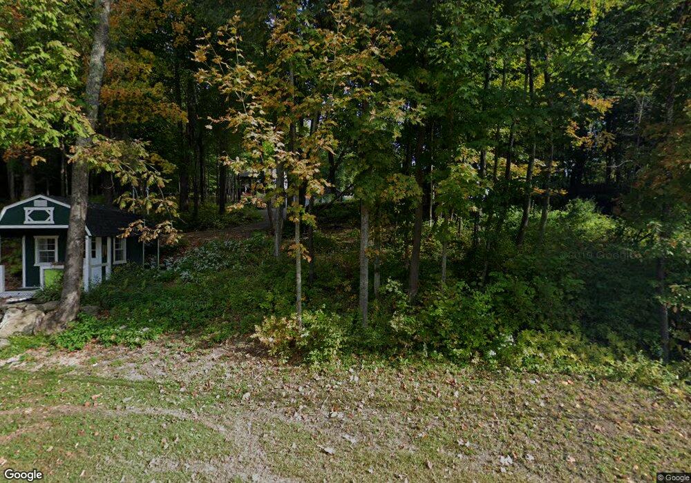 126 Pond Hill Rd, Barrington, NH 03825 - photo 1