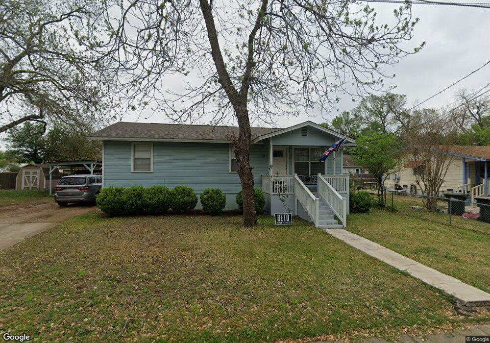 323 Encino St, San Marcos, TX 78666 - photo 1