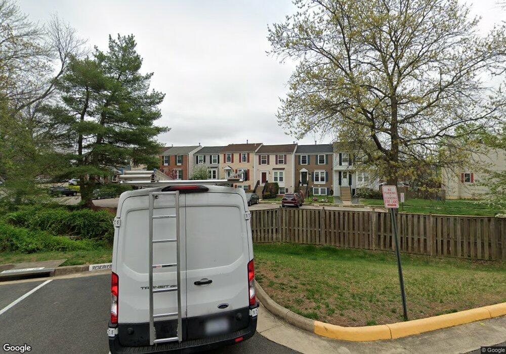 7461 Wounded Knee Rd, Lorton, VA 22079 - photo 1