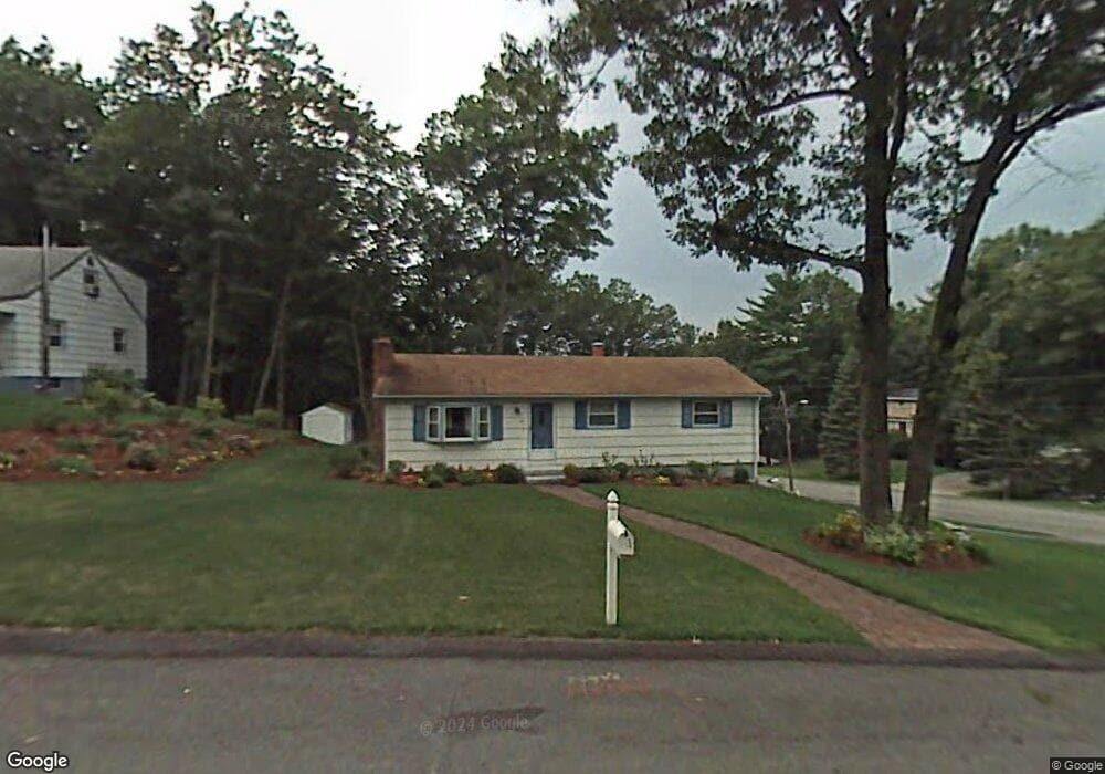 65 Langholm Dr, Nashua, NH 03062 - photo 1