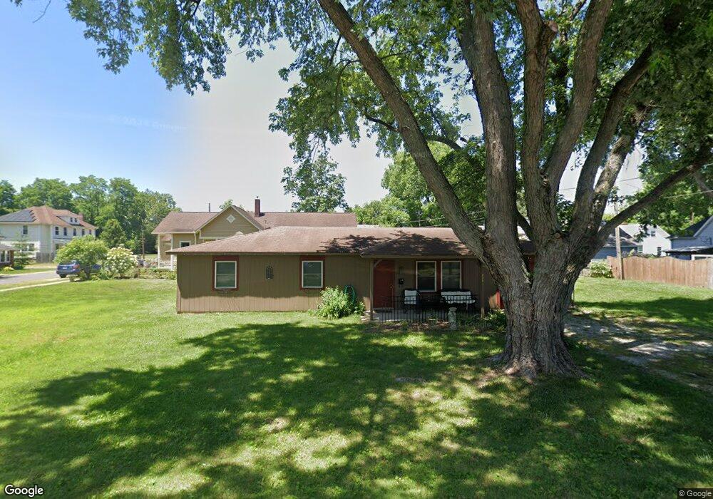 224 W Freemont St, Plainfield, IN 46168 - photo 1