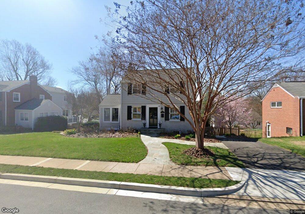 5012 34th Rd N, Arlington, VA 22207 - photo 1