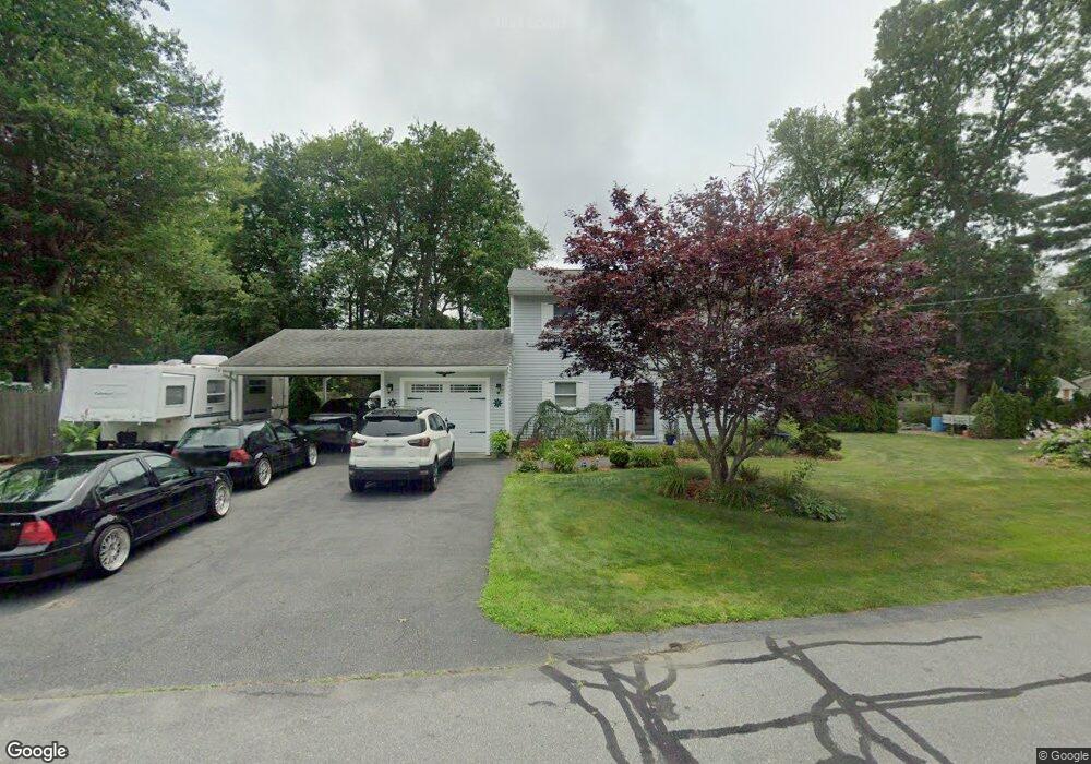 18 Louthan Kirby Way, South Dartmouth, MA 02748 - photo 1