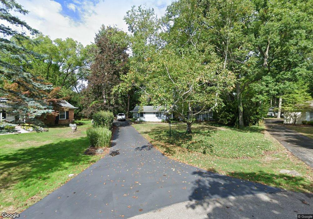 4134 Tanglewood Ct, Bloomfield Hills, MI 48301 - photo 1