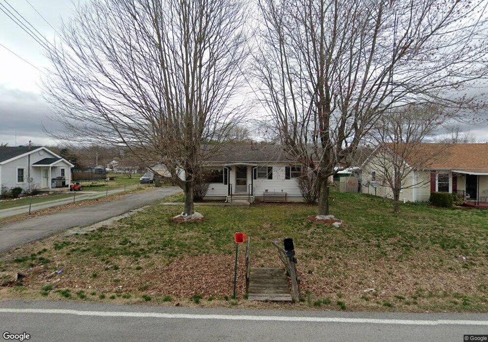 710 Sanderson Dr, Hopkinsville, KY 42240 - photo 1