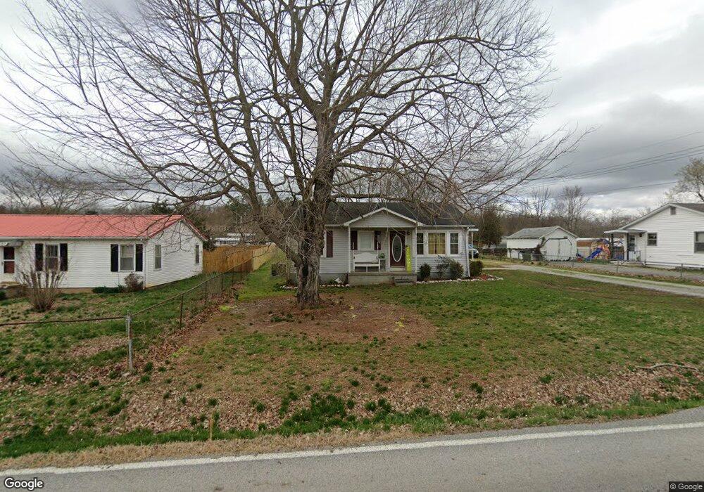 706 Sanderson Dr, Hopkinsville, KY 42240 - photo 1