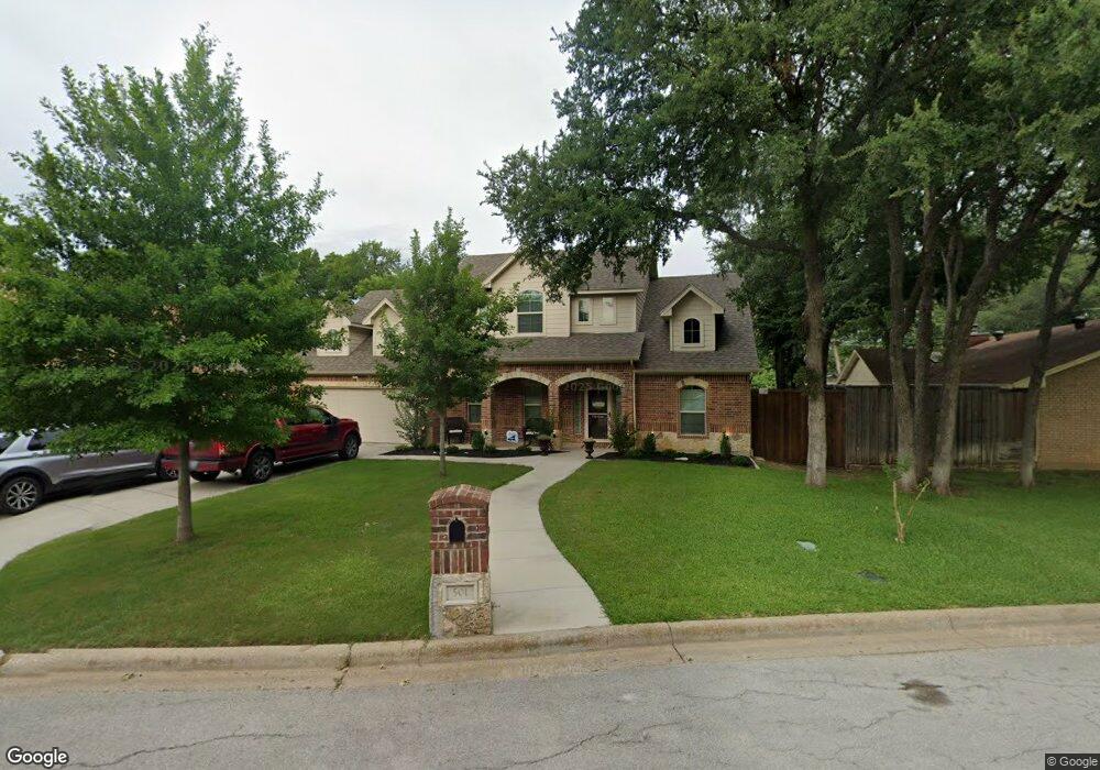 501 Greenwood Cir, Hurst, TX 76053 - photo 1