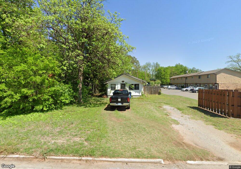 709 W Cedar Ave, Duncan, OK 73533 - photo 1