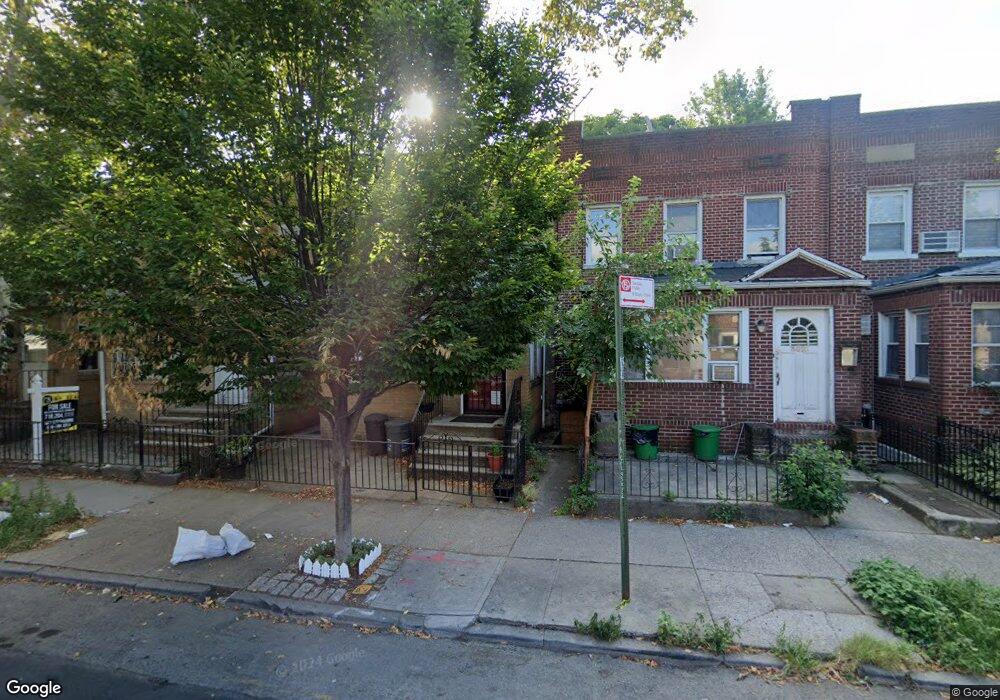 30-17 37th St, Astoria, NY 11103 - photo 1