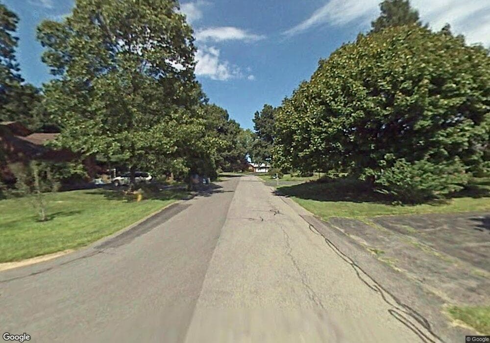 4 Merlin Dr, Niskayuna, NY 12309 - photo 1