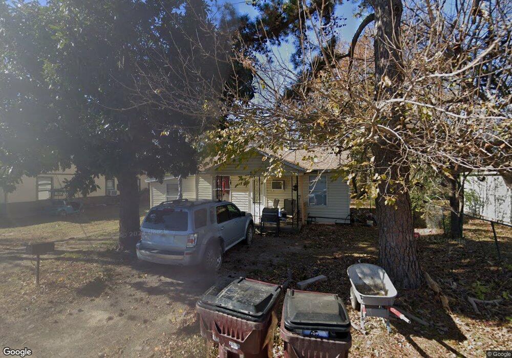 711 N G St, Eufaula, OK 74432 - photo 1