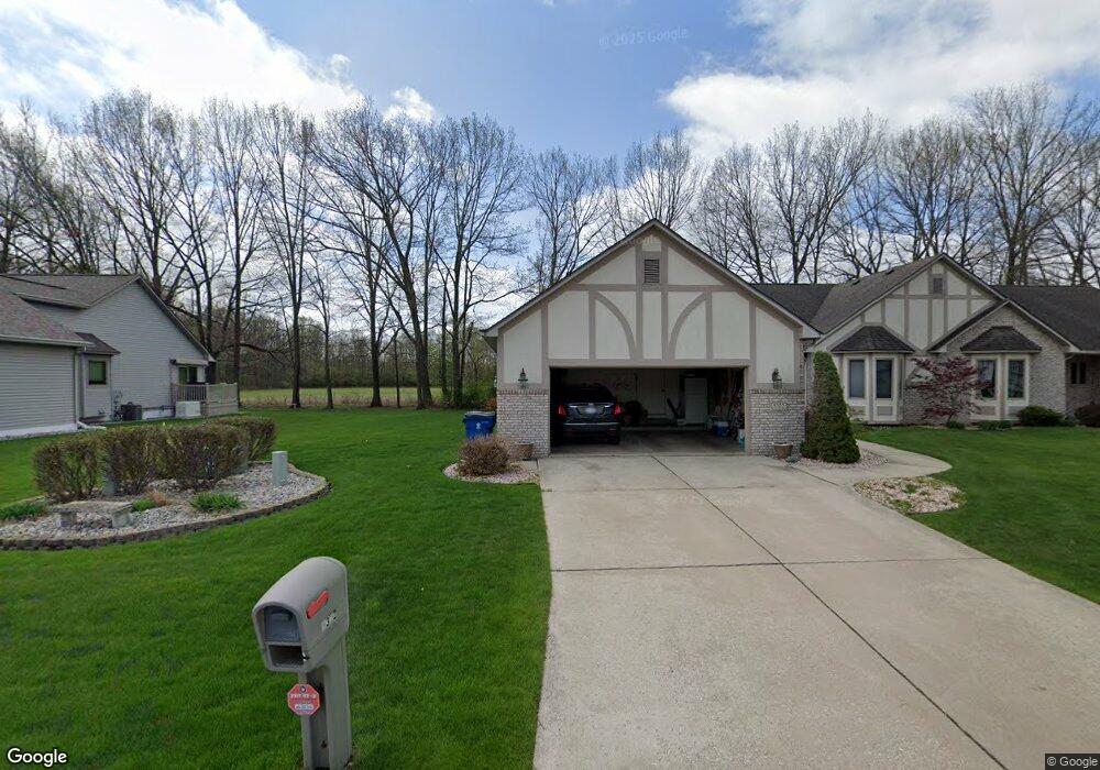 5322 Wyndemere Common Square, Swartz Creek, MI 48473 - photo 1